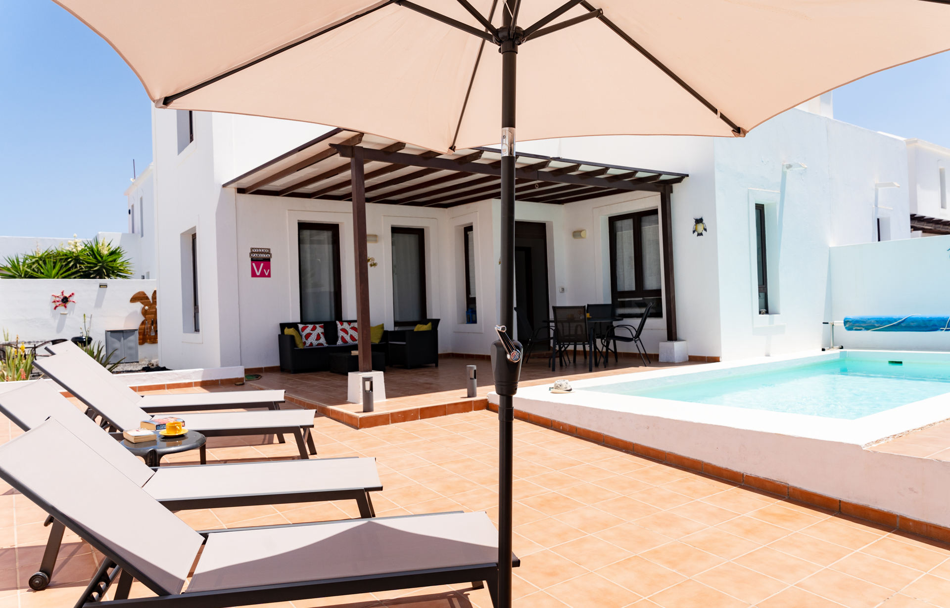 Rent a Villa Playa Blanca Lanzarote Villa Paquita